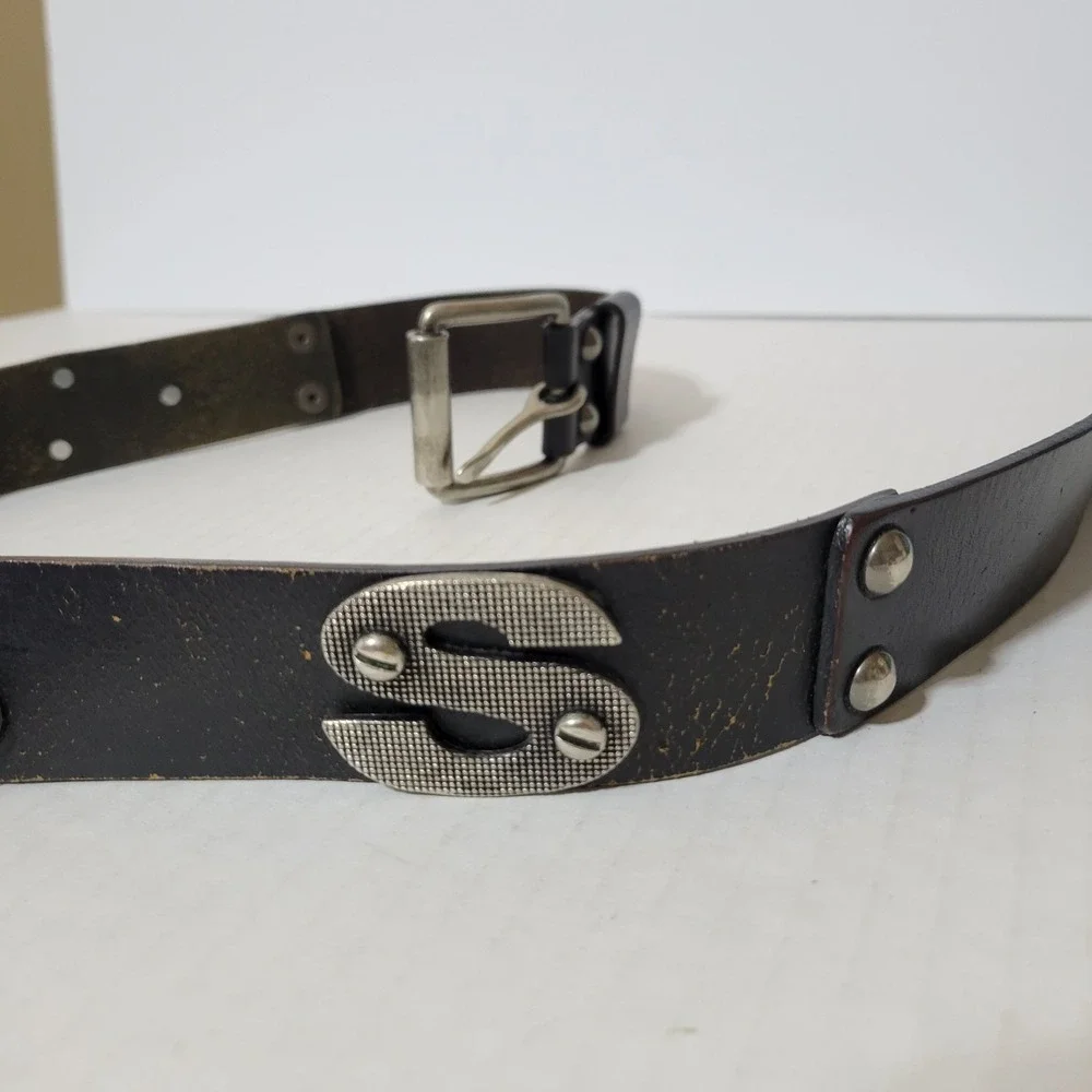 GUESS Y2K Spellout Black Leather Belt Men's Size 34 Grommeted Punk Vintage